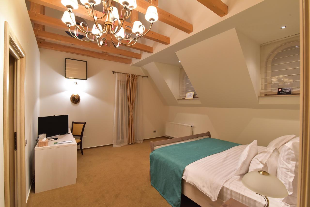 Lacul Verde Resort Πλοέστι Εξωτερικό φωτογραφία
